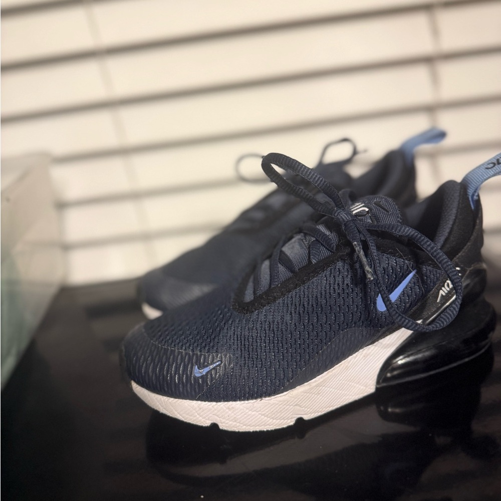Kids AirMax 270s Very Good Condition!